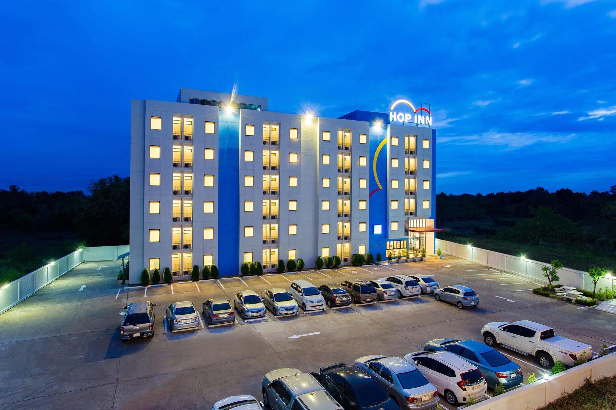 Hop Inn Roi Et Esterno foto